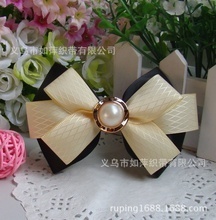 塑料/樹脂發(fā)夾低價(jià)批發(fā) 布藝飾品市場的時(shí)尚新寵